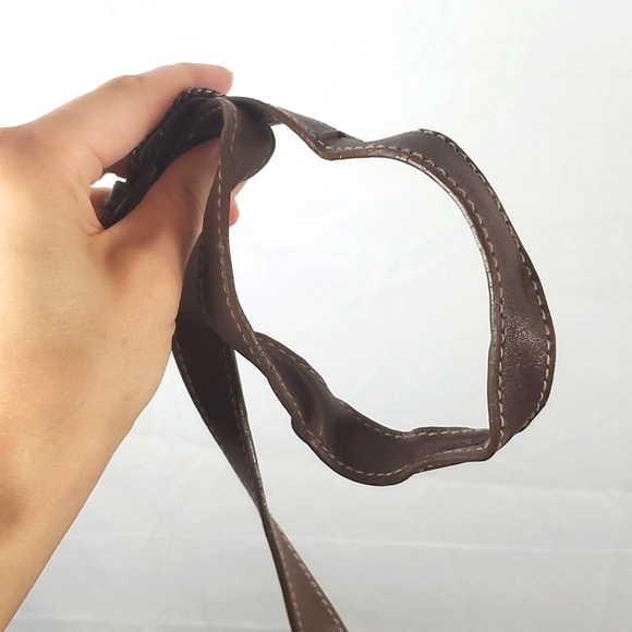 Madison Ridge Red Leather Bag - Picture 13 of 15